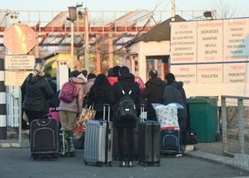 Украина отменила рекомендации не ездить в Венгрию