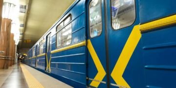 Без готівки в касах: що чекає пасажирів метро Києва
