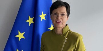 Еврокомиссия передала в парламент Украины перечень из 11 законов для получения финансирования.