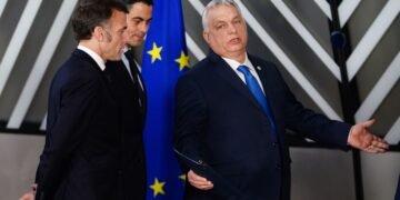 После поражения Орбана в ЕС исчезла видимость единства, – Politico