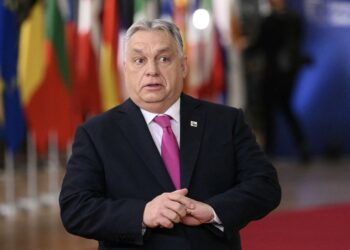 Конец эпохи Орбана? Опросы перед выборами показали разгромное преимущество оппозиции