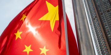 Китай готовит поставку систем ПВО Ирану, – разведка США