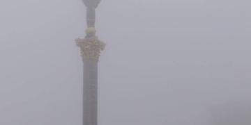 Сіра темрява й аномальне забруднення: що відбувається на вулицях Києва, – ФОТО