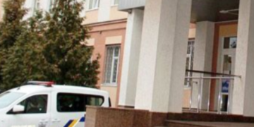 Лікарська помилка забрала зір пацієнта: у Києві триває слідство