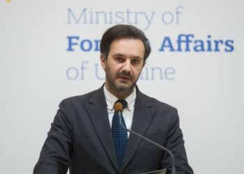 Украина и ЕС готовят санкционный удар по “теневому зерновому флоту” России