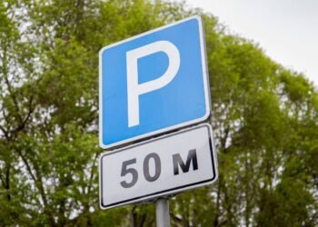 Парковки поповнили бюджети на 73 млн грн: хто заплатив найбільше