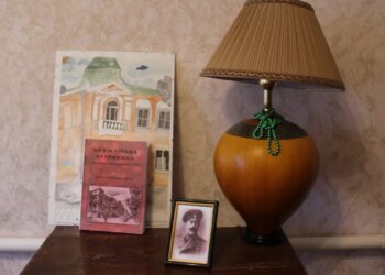 Мародерство под видом спасения: россияне грабят руины Бахмута, вывозя артефакты в Донецк