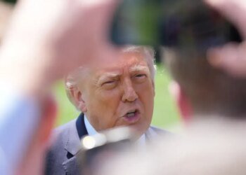 Трамп заявив про відсутність згоди з путіним, що рф "має отримати весь Донбас"