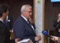 Україна не хоче бачити Шредера як перемовника від ЄС