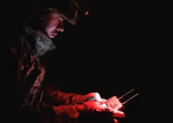Использование украинскими войсками дронов вблизи Мариуполя вызвало панику среди Z-блогеров: в ISW назвали причины