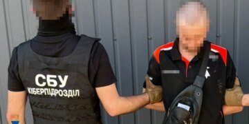 У Києві затримали дезертира, який реєстрував Starlink для російських військових