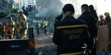 Кількість загиблих у Києві в результаті масованої атаки рф зросла до дев'яти