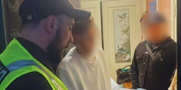 Киянин ошукав доньку загиблого військового на 700 тисяч гривень