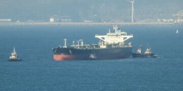 Цены на нефть снова стремительно растут после недели обвала