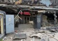 Россия сбросила кассетные бомбы на отделение «Новой почты» в Краматорске — посылки оказались под завалами