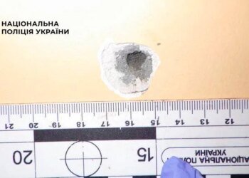 У Києві чоловіку, який вчинив стрілянину в багатоповерхівці, повідомили про підозру