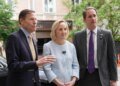 Посольство США у Києві заявило, що продовжує роботу і заперечило "повідомлення про інше"