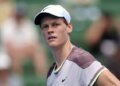 Перша ракетка світу Яннік Сіннер сенсаційно вилетів з Roland Garros