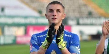Голкіпер “Карпат” Назар Домчак перейшов до чеської “Славії” за 5 млн євро