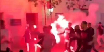 У Будапешті фанати ПСЖ та Арсеналу влаштували масову бійку перед фіналом ЛЧ