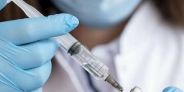 Фейк про дефіцит вакцин від сказу у Києві спростували: МОЗ пояснило ситуацію