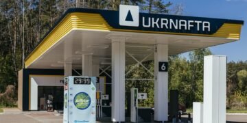 Такого немає навіть у Вашингтоні. Експерт закликав перевірити контракти “Укрнафти” з лобістом із США