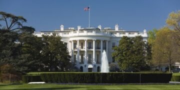 Строительство бального зала Трампа столкнулось с новым препятствием