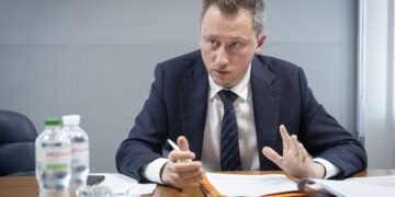 “Нацкешбек”, дефицит кадров и возвращение украинцев: главное из интервью Алексея Соболева