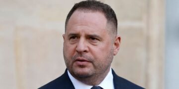 Ермак назвал “необоснованным” сообщение ему о подозрении