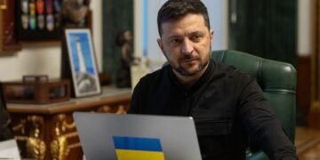 Украина атаковала газовые объекты РФ в 1500 километрах от границы, – Зеленский