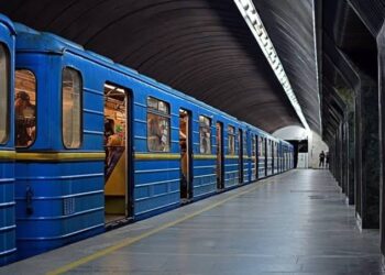 Київське метро після вибухів: зміни в роботі станцій тривають