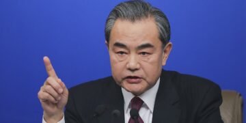 В Китае готовы сыграть “конструктивную роль” в завершении войны в Украине
