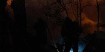 Полум’я перекинулося на сусідні будинки: що сталося у Києві