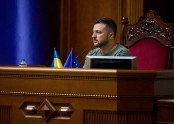 Зеленский встретится с главами фракций Рады: источники РБК-Украина назвали топ-тему