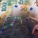 Долар тримає позиції, євро росте: курс НБУ на 1 червня та як сезонні фактори впливають на валюту