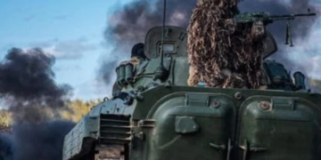 Уламки металу, пожежі і вибухові хвилі: що сталось на Київщині