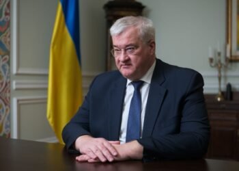 Украина держит позиции, у нас есть карты, – Сибига