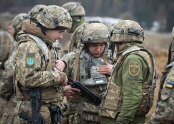 Правительство Украины придумало, как найти деньги на зарплаты военным, – источник
