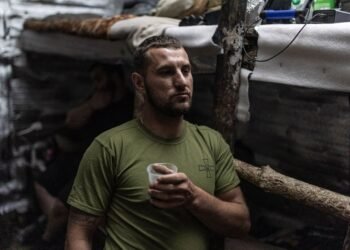 Єврокомісія не виключає використання частини кредиту ЄС на зарплати військовим