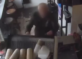 Скандал у столичній кав’ярні: киянин  влаштував шабош, – ВІДЕО