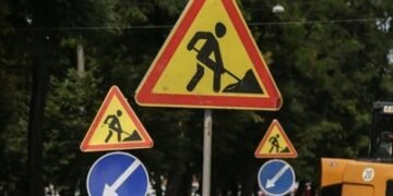 У Києві перекривають важливий бульвар: де водії застрягнуть у заторах