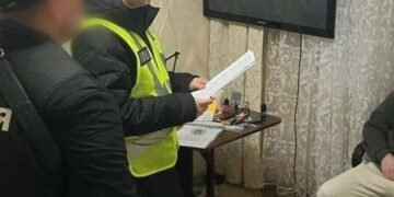 Полював на волонтерів: у Києві викрили афериста, який наживався на війні