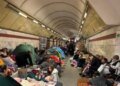 У Києві хочуть заборонити намети й матраци в метро під час повітряних тривог