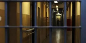 У Київському СІЗО немає укриттів для в’язнів – у Мін’юсті розповіли, куди йдуть під час тривоги
