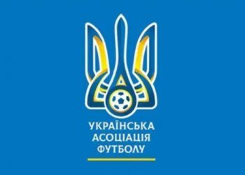Гравець збірної України залишив подарунок військовому, що проспав візит футболістів