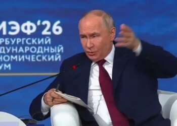 Стало известно, кто передал Путину письмо из Киева