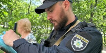 У Києві з вікна багатоповерхівки викинули собаку – поліція розпочала провадження