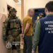 У Києві затримали чоловіка за продаж зброї через поштомати
