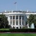 Бои без правил у Белого дома: Трамп шокировал Вашингтон размахом своего 80-летия. ВИДЕО