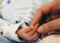 У ніч масштабної атаки на столицю у Перинатальному центрі народилося четверо малюків